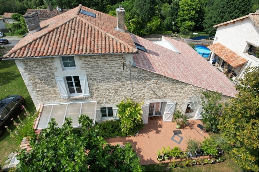 Ravalement facade exterieur enduit pierre