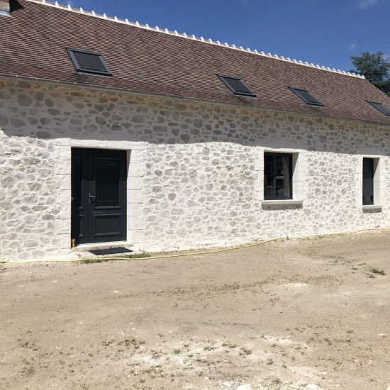 Maison apr&egrave;s Enduit