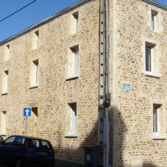 Immeuble apr&egrave;s enduit
