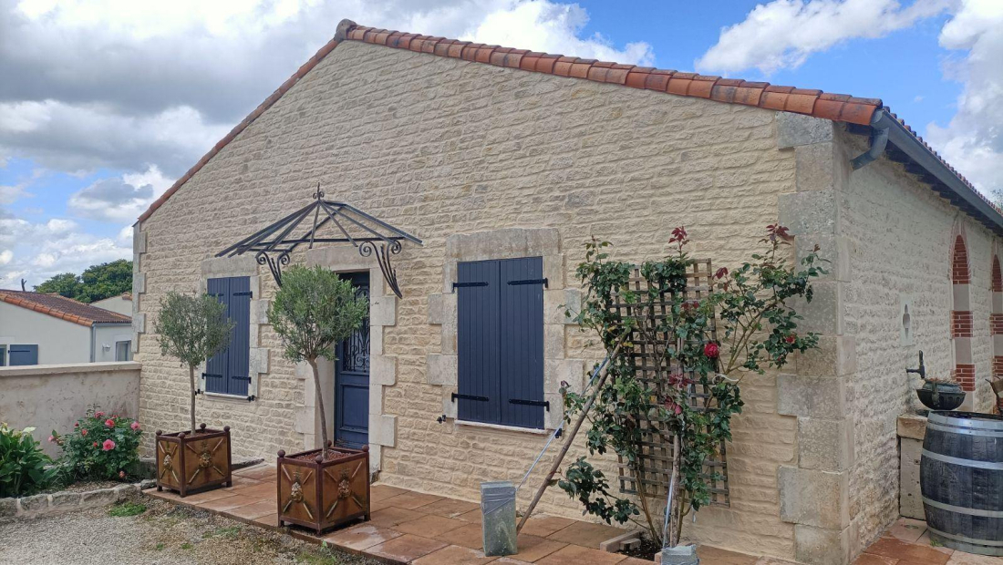 pose d'enduit imitation pierre