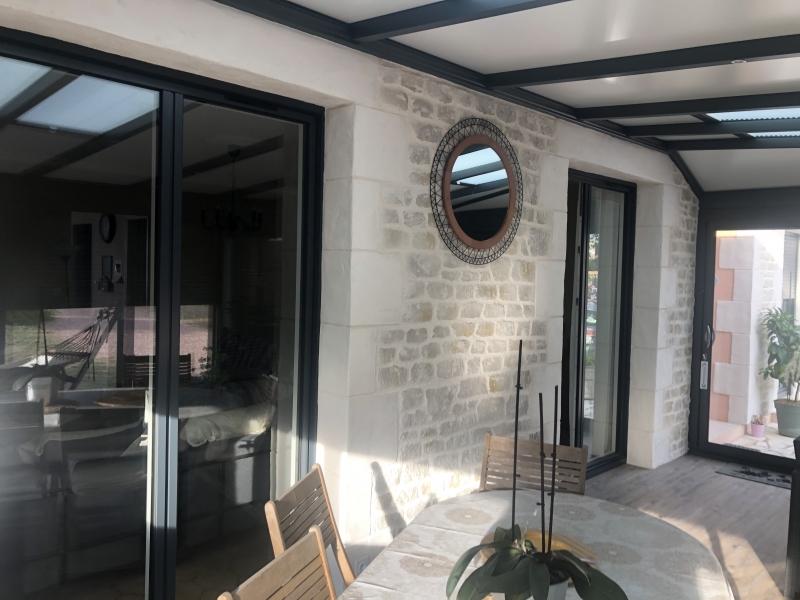 Veranda droite