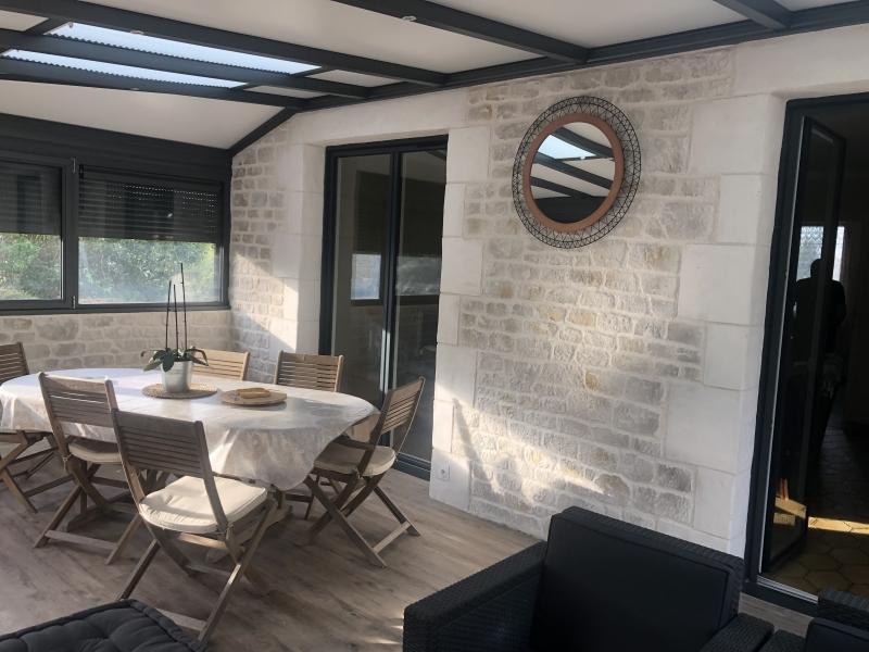 Veranda gauche