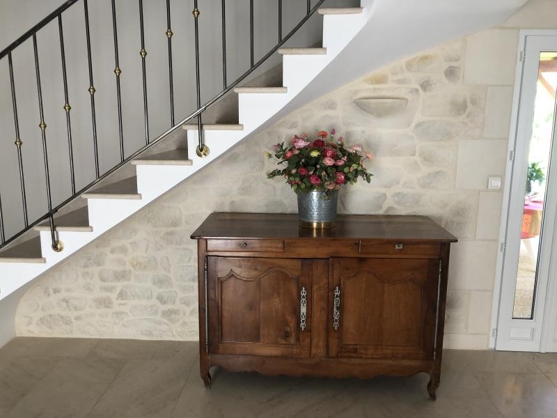 sous escalier après
