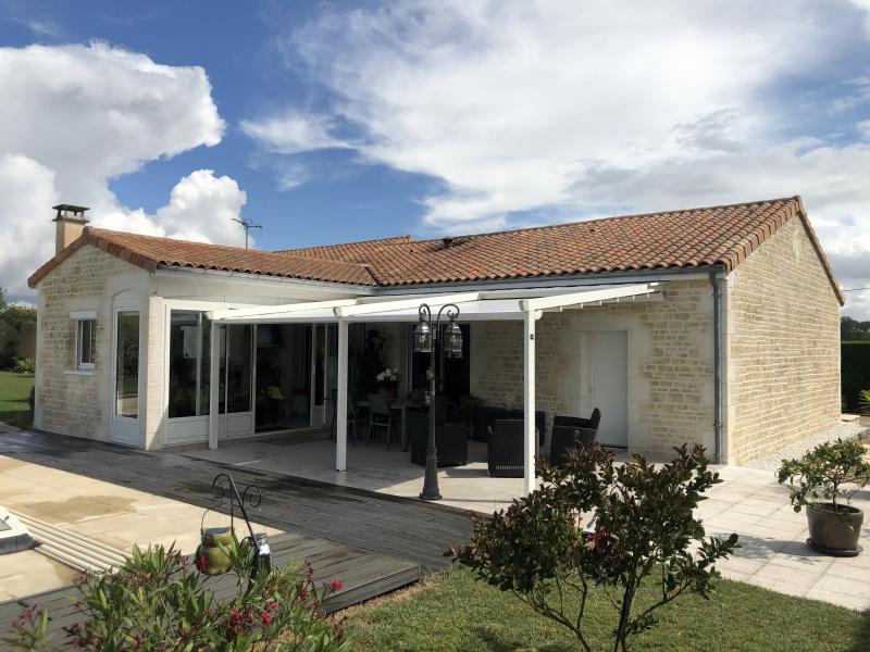 Façade pergola après