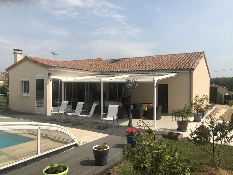 Façade pergola avant