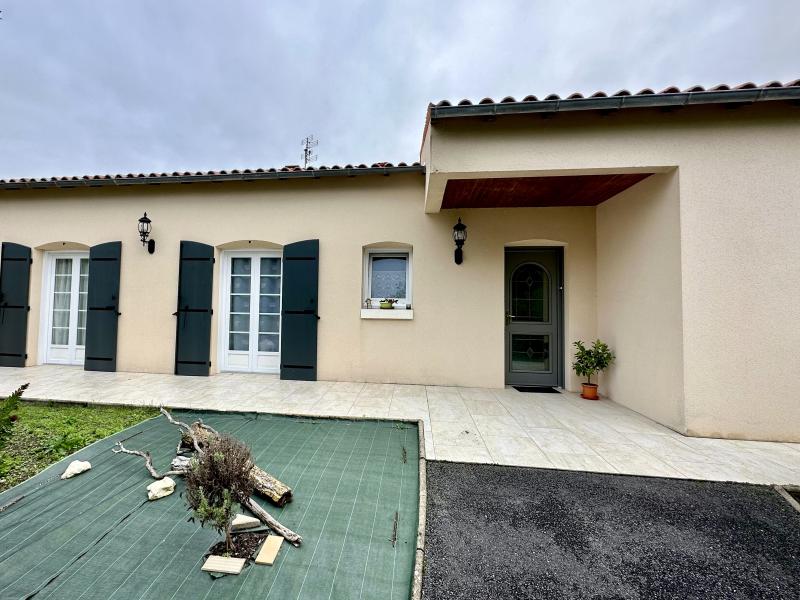 Façade avec décrochement decopierre 2